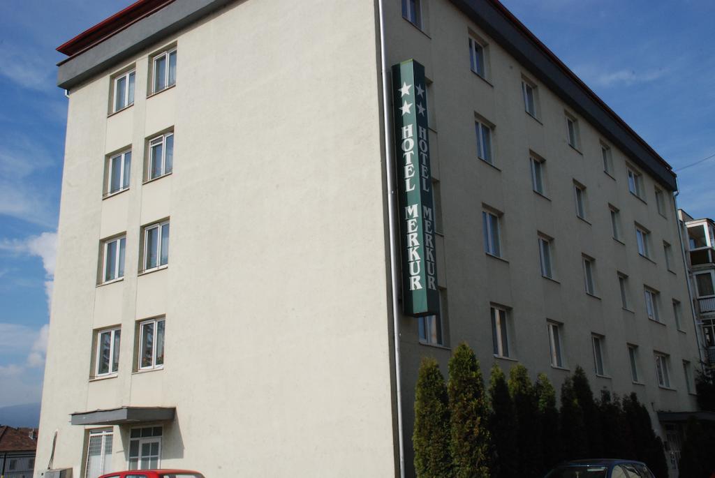 Hotel Merkur Miercurea Ciuc Eksteriør billede