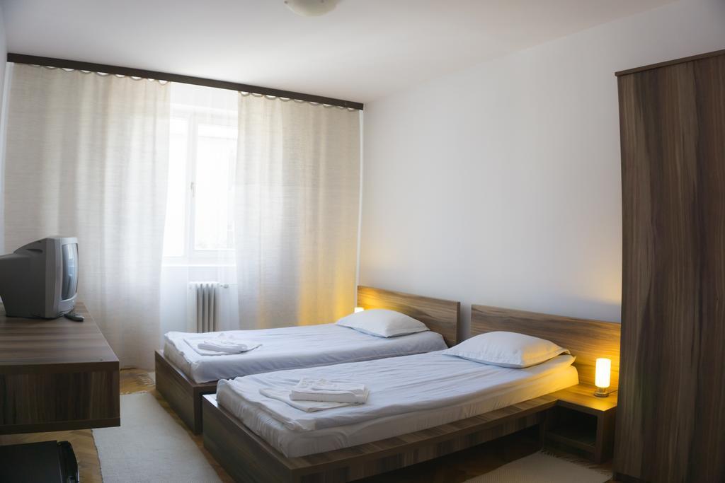 Hotel Merkur Miercurea Ciuc Eksteriør billede